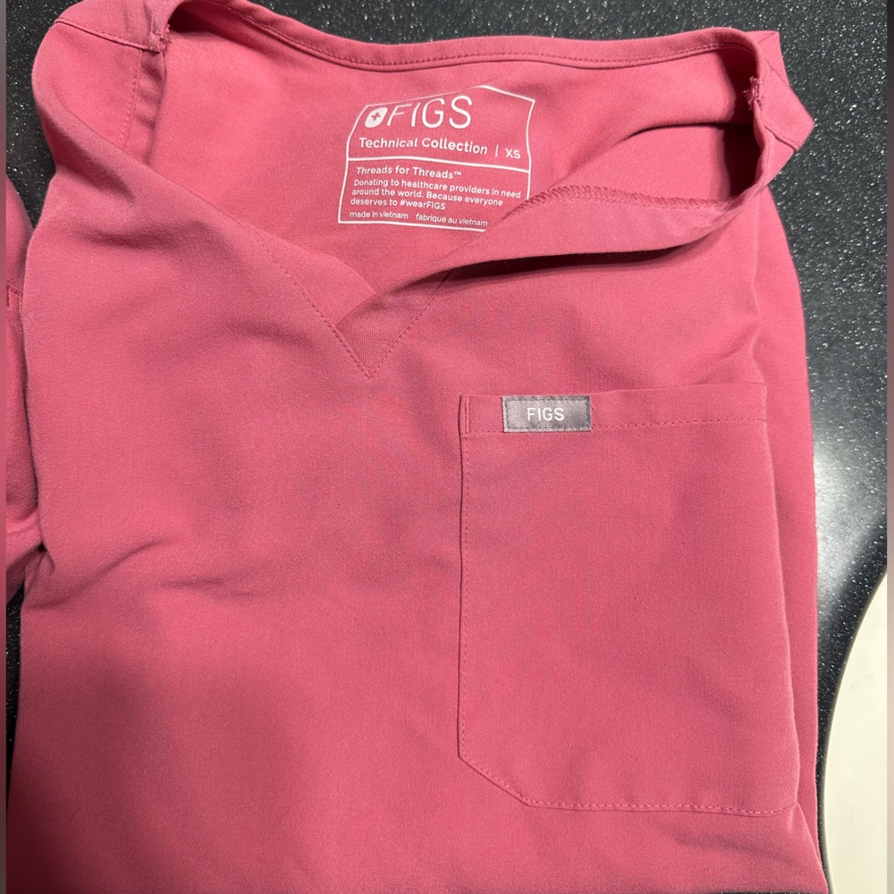 FIGS Breast Cancer Scrubs